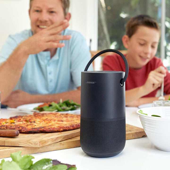 Difuzor inteligent portabil Bose - cu control vocal Alexa integrat, negru